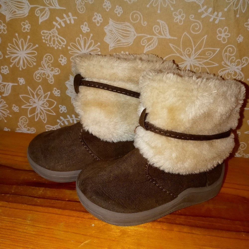 Brown/Tan Boots